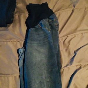 Jessica Simpson maternity jeans